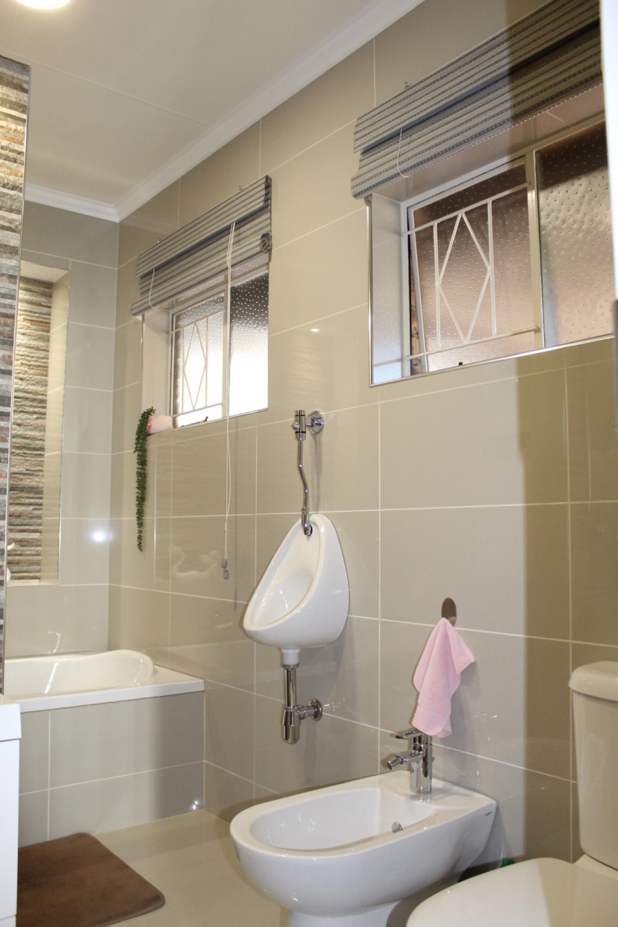 3 Bedroom Property for Sale in Vaalpark Free State